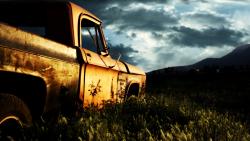 Ржавый раритетный автомобиль