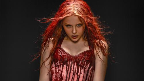 Телекинез, Хлоя Мориц, Chloe Moretz, рыжие волосы, фон