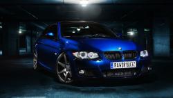 Шикарное синее БМВ