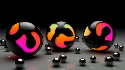 Широкоформатный рисунок больших и маленьких шаров