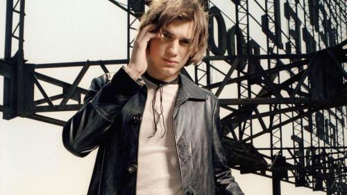 Эштон Кутчер заставки бесплатно скачать