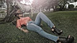 современная девушка пастушка