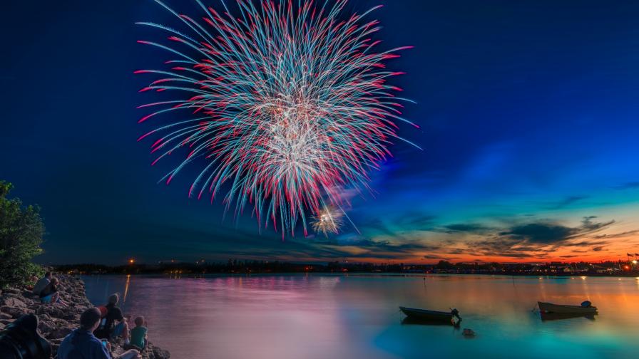 фейерверк, торжества, салют, ночь, море, набережная, праздник, вечер