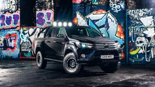 Toyota Hilux Invincible 50 Double Cab обои трак